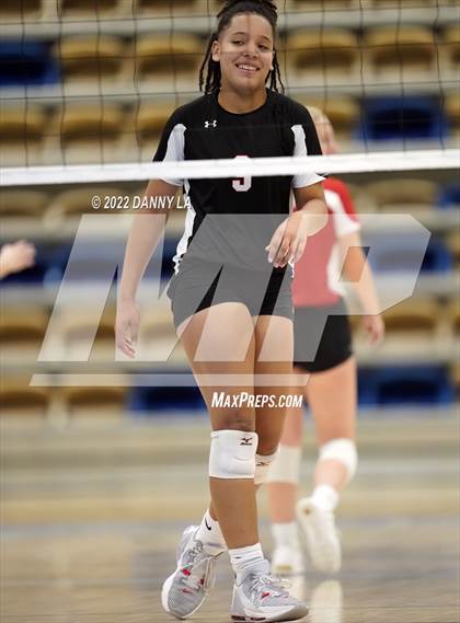 Thumbnail 3 in Northern vs. North Hagerstown (MPSSAA Class 3A Final) photogallery.