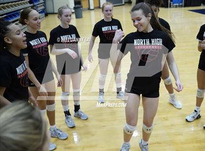 Thumbnail 2 in Northern vs. North Hagerstown (MPSSAA Class 3A Final) photogallery.