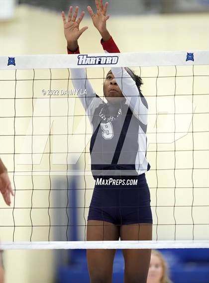 Thumbnail 2 in Northern vs. North Hagerstown (MPSSAA Class 3A Final) photogallery.