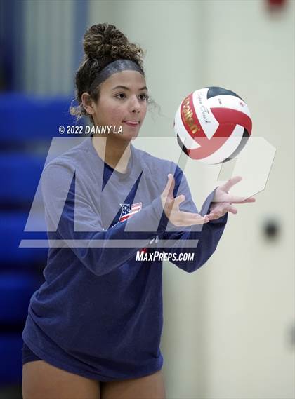 Thumbnail 3 in Northern vs. North Hagerstown (MPSSAA Class 3A Final) photogallery.