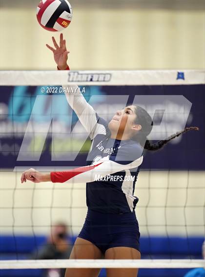 Thumbnail 2 in Northern vs. North Hagerstown (MPSSAA Class 3A Final) photogallery.
