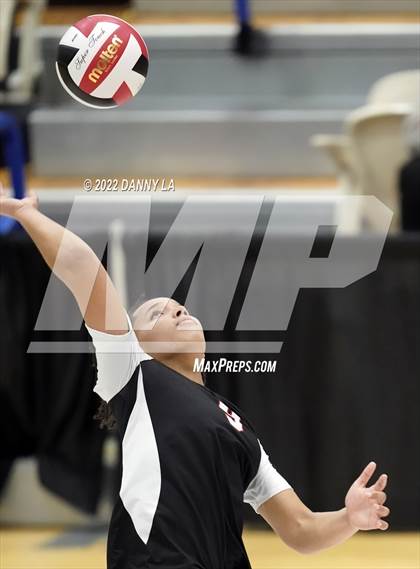 Thumbnail 2 in Northern vs. North Hagerstown (MPSSAA Class 3A Final) photogallery.