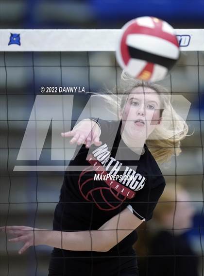 Thumbnail 1 in Northern vs. North Hagerstown (MPSSAA Class 3A Final) photogallery.