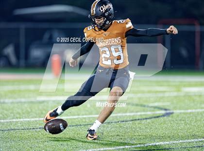 Thumbnail 3 in Kell vs. Southwest DeKalb (GHSA AAAA 2nd Round) photogallery.