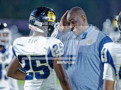 Thumbnail 2 in Kell vs. Southwest DeKalb (GHSA AAAA 2nd Round) photogallery.