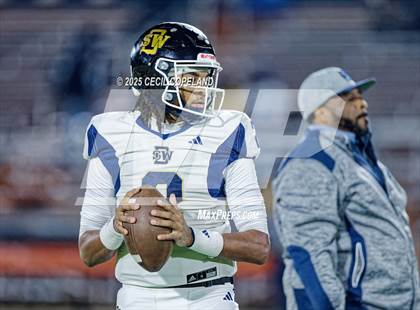 Thumbnail 2 in Kell vs. Southwest DeKalb (GHSA AAAA 2nd Round) photogallery.