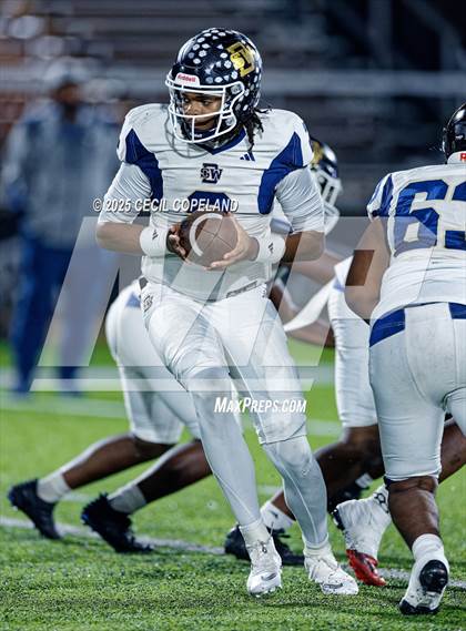 Thumbnail 1 in Kell vs. Southwest DeKalb (GHSA AAAA 2nd Round) photogallery.