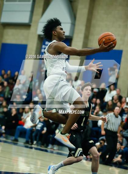 Thumbnail 1 in Sierra Canyon vs Oak Park (Sierra Canyon Invitational)  photogallery.