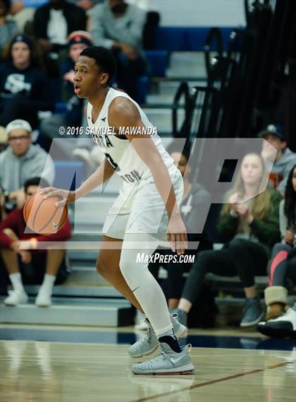 Thumbnail 2 in Sierra Canyon vs Oak Park (Sierra Canyon Invitational)  photogallery.