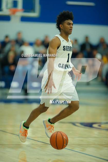 Thumbnail 2 in Sierra Canyon vs Oak Park (Sierra Canyon Invitational)  photogallery.