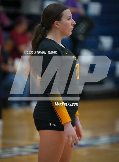 Thumbnail 3 in Youngker vs. Saguaro (Spiketown Invitational) photogallery.