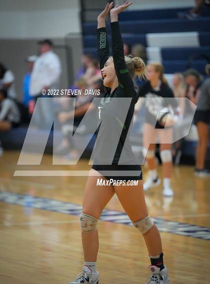 Thumbnail 3 in Youngker vs. Saguaro (Spiketown Invitational) photogallery.