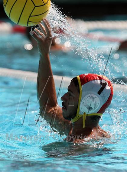 Thumbnail 2 in Nogales vs. Don Lugo photogallery.