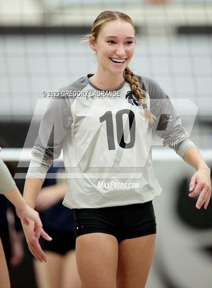 Thumbnail 3 in Little Elm vs Guyer photogallery.