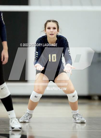 Thumbnail 1 in Little Elm vs Guyer photogallery.