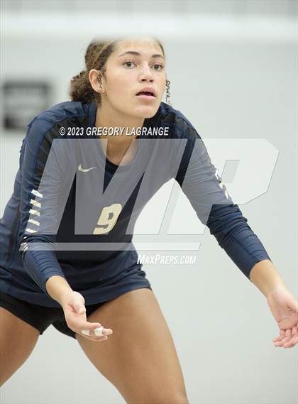Thumbnail 1 in Little Elm vs Guyer photogallery.