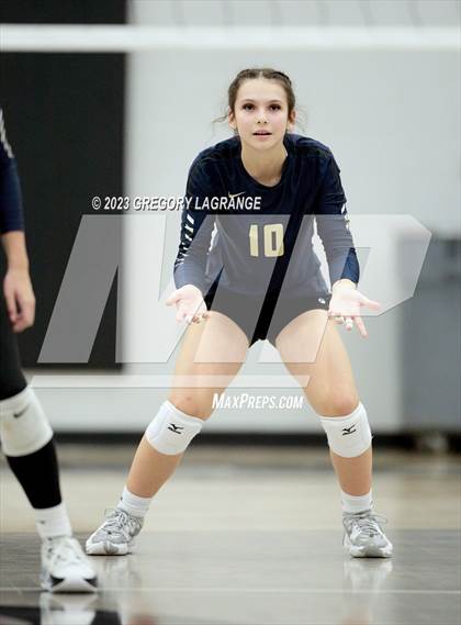 Thumbnail 2 in Little Elm vs Guyer photogallery.