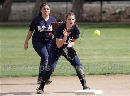 Thumbnail 1 in Firebaugh @ Bellarmine-Jefferson photogallery.