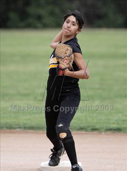 Thumbnail 1 in Firebaugh @ Bellarmine-Jefferson photogallery.