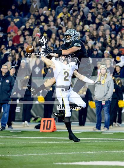 Thumbnail 1 in Granite Bay vs. Del Oro photogallery.