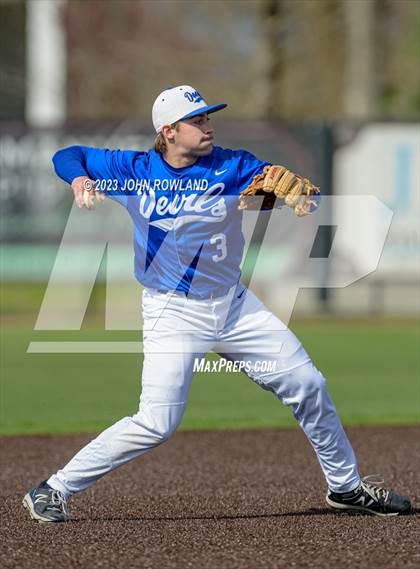 Thumbnail 1 in Lebanon vs Clarksville Academy photogallery.
