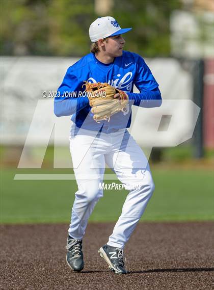 Thumbnail 3 in Lebanon vs Clarksville Academy photogallery.