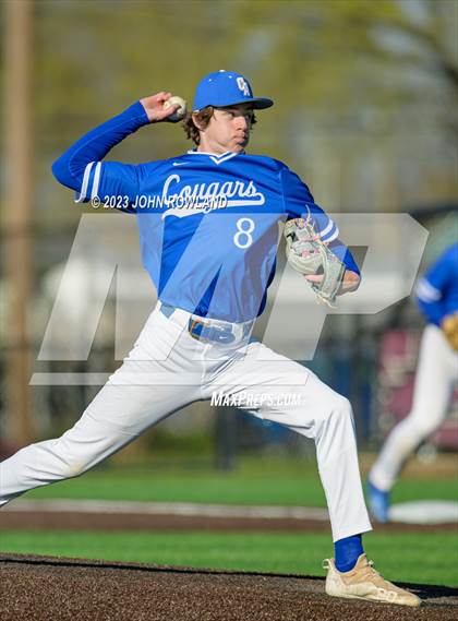 Thumbnail 1 in Lebanon vs Clarksville Academy photogallery.