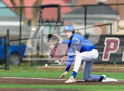 Thumbnail 3 in Lebanon vs Clarksville Academy photogallery.