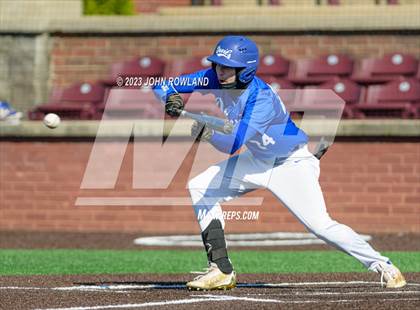 Thumbnail 3 in Lebanon vs Clarksville Academy photogallery.