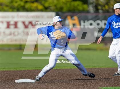 Thumbnail 2 in Lebanon vs Clarksville Academy photogallery.
