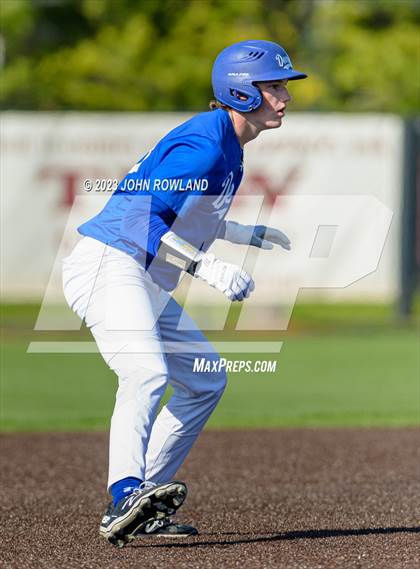 Thumbnail 3 in Lebanon vs Clarksville Academy photogallery.