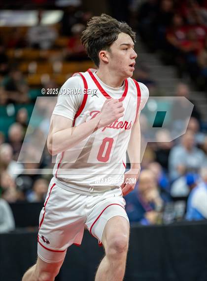 Thumbnail 2 in Mountain Vista vs Eaglecrest (CHSAA 6A Final Four) photogallery.