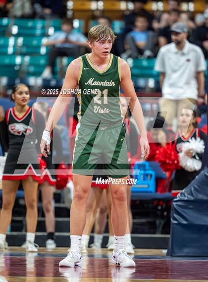 Thumbnail 2 in Mountain Vista vs Eaglecrest (CHSAA 6A Final Four) photogallery.