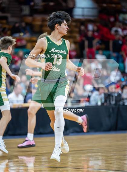 Thumbnail 1 in Mountain Vista vs Eaglecrest (CHSAA 6A Final Four) photogallery.