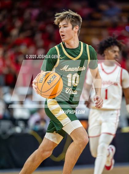 Thumbnail 2 in Mountain Vista vs Eaglecrest (CHSAA 6A Final Four) photogallery.