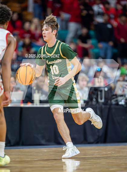 Thumbnail 2 in Mountain Vista vs Eaglecrest (CHSAA 6A Final Four) photogallery.