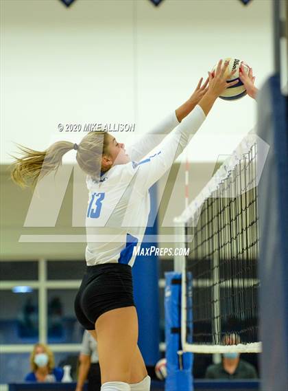 Thumbnail 2 in Notre Dame @ Girls Prep photogallery.
