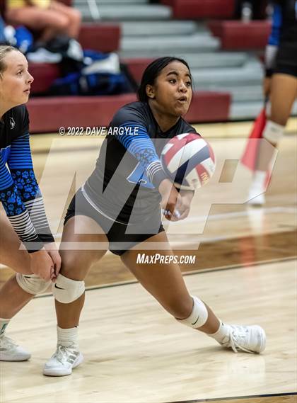 Thumbnail 3 in Bonneville vs. Fremont (5A/6A Volleyball Challenge) photogallery.