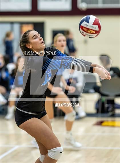 Thumbnail 3 in Bonneville vs. Fremont (5A/6A Volleyball Challenge) photogallery.