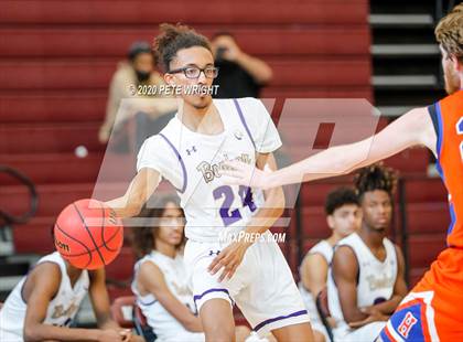 Thumbnail 2 in Booker vs. Hardee (Suncoast Holiday Classic) photogallery.