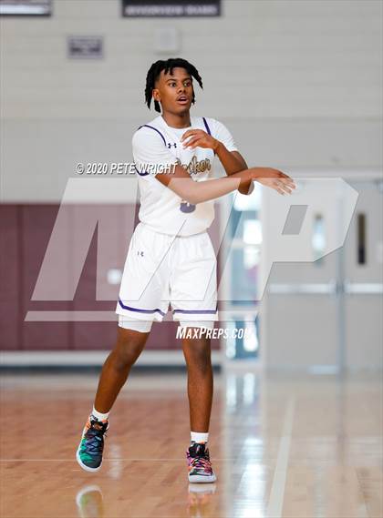 Thumbnail 3 in Booker vs. Hardee (Suncoast Holiday Classic) photogallery.