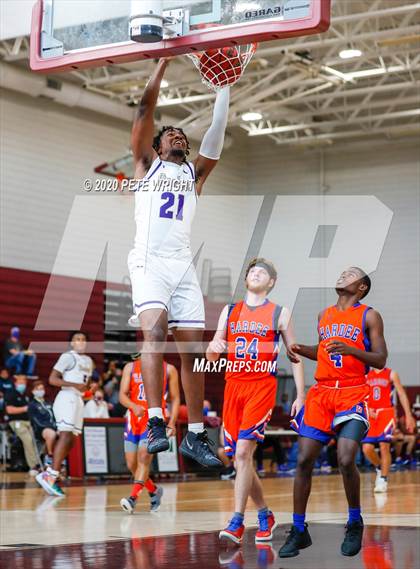 Thumbnail 3 in Booker vs. Hardee (Suncoast Holiday Classic) photogallery.