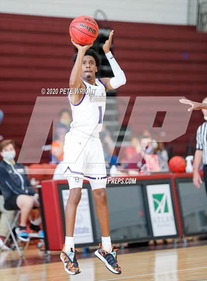 Thumbnail 3 in Booker vs. Hardee (Suncoast Holiday Classic) photogallery.