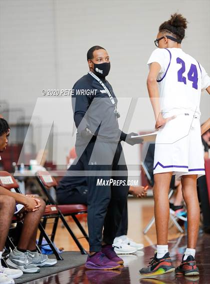 Thumbnail 2 in Booker vs. Hardee (Suncoast Holiday Classic) photogallery.