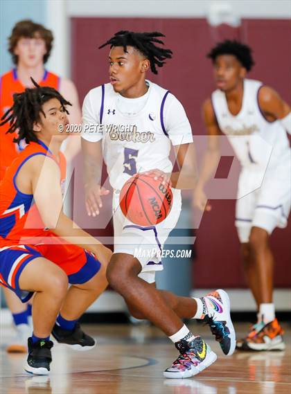 Thumbnail 2 in Booker vs. Hardee (Suncoast Holiday Classic) photogallery.
