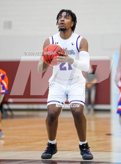 Thumbnail 3 in Booker vs. Hardee (Suncoast Holiday Classic) photogallery.