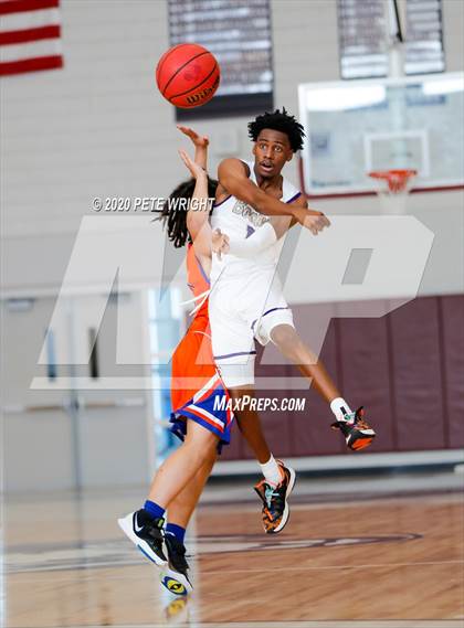 Thumbnail 1 in Booker vs. Hardee (Suncoast Holiday Classic) photogallery.