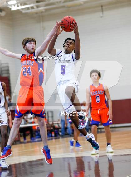 Thumbnail 3 in Booker vs. Hardee (Suncoast Holiday Classic) photogallery.
