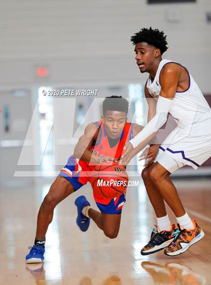 Thumbnail 2 in Booker vs. Hardee (Suncoast Holiday Classic) photogallery.