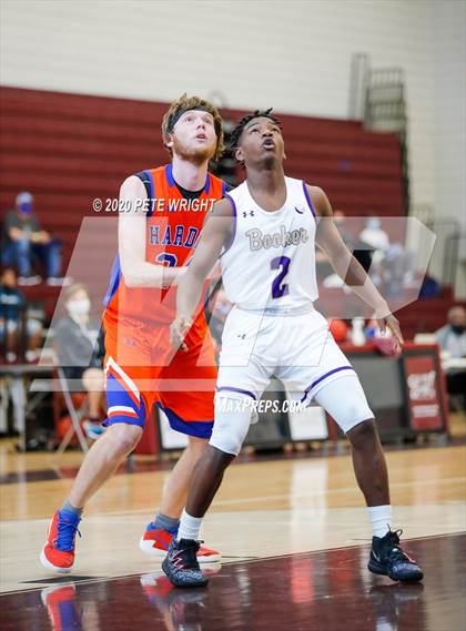 Thumbnail 2 in Booker vs. Hardee (Suncoast Holiday Classic) photogallery.